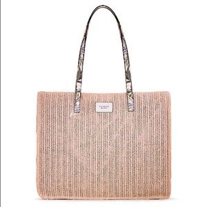 Victoria’s Secret women straw tote NWT
